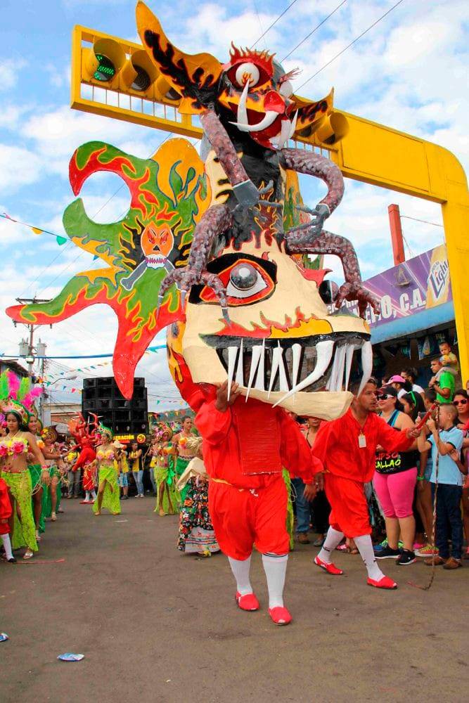 ¡Los Carnavales de El Callao: Una Fiesta que Resplandece como Patrimonio Cultural de la Humanidad!