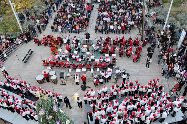 Derrochan talento en Festival Navideño de Música en mi Escuela