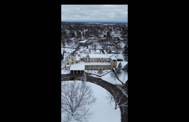 Early winter storm puts 16 million Americans under weather advisories