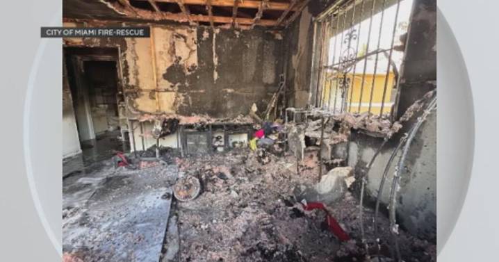 5 adults, child and dog displaced after fire tears through Liberty City duplex, Miami Fire Rescue says