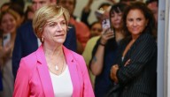 Evelyn Matthei plantea a José Antonio Kast que ahora su desafío con los chilenos es "cumplir muchas metas ambiciosas para el país"