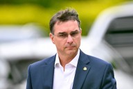 Brasil: hijo de Jair Bolsonaro anuncia que será candidato presidencial en 2026