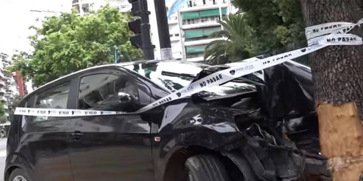 Choques, vuelcos y fugas: otra mañana con varios accidentes en la Ciudad de Buenos Aires