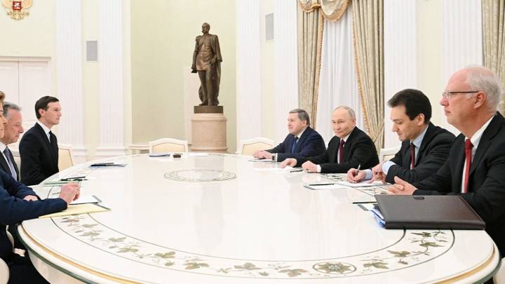 Paz en Ucrania, a la espera: Washington y Kyiv exigen a Rusia un compromiso "serio y tangible"