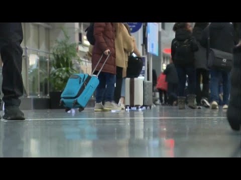 What to expect for the end-of-year holiday travel rush