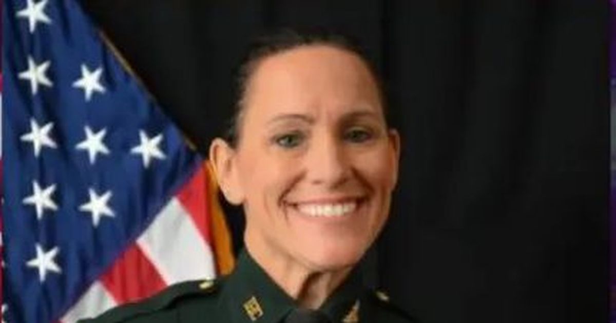 Despiden con honores a la sargento Terri Sweeting