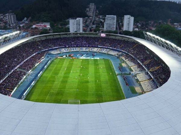 Deportes Concepción busca el ascenso a Primera frente a Cobreloa