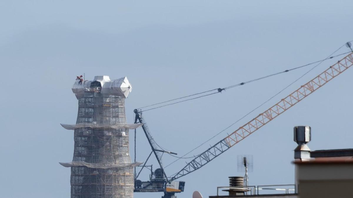 Los trabajos de altura en las obras de construcción del templo de la Sagrada Familia