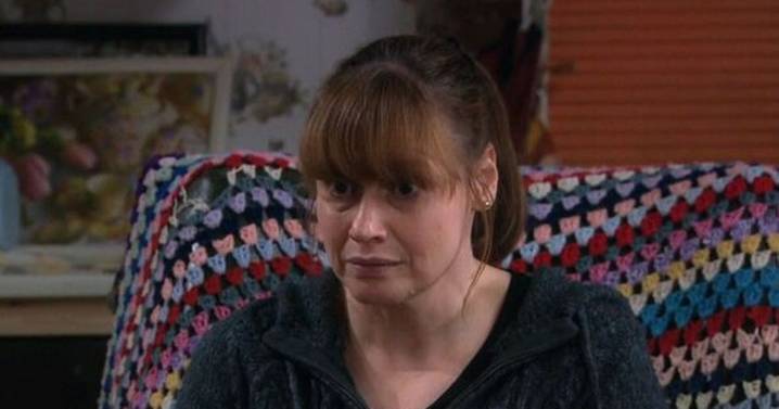 Emmerdale's Lydia Dingle unrecognisable in glam new makeover as fans left swooning