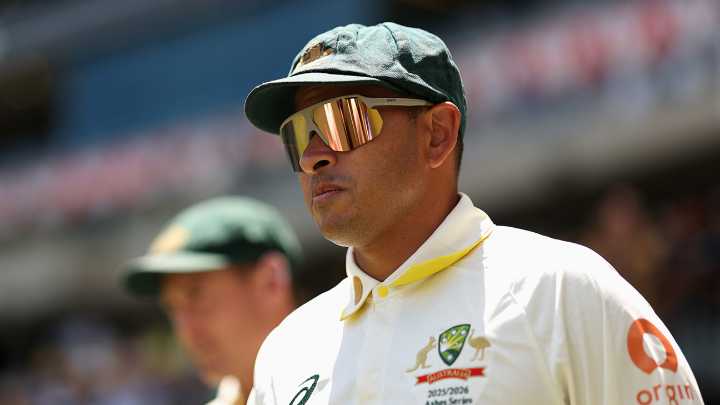 Clarke has doubts over Khawaja returning to Test side