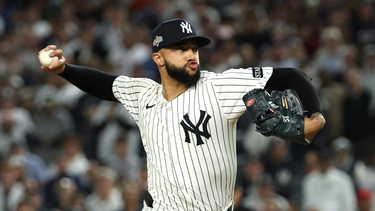 Se queda en NY pero no con Yankees; Firma Devin Williams con Mets🎦