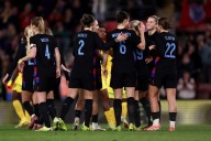 England 2-0 Ghana: Lionesses round off year with easy victory