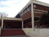 Encontraron una netbook de un robo ocurrido en el Colegio Nacional