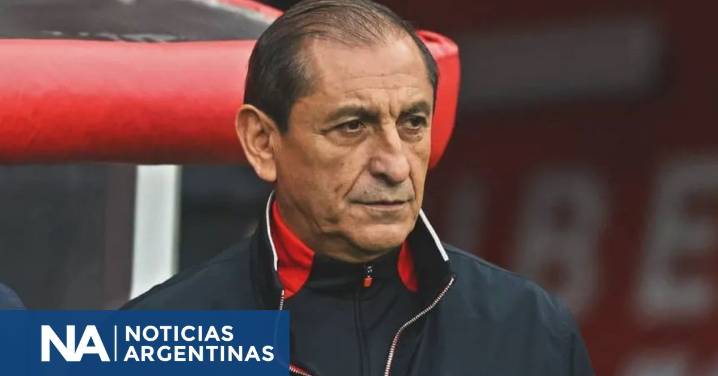 Inter de Porto Alegre oficializó la salida de Ramón Díaz tras un breve ciclo en el club