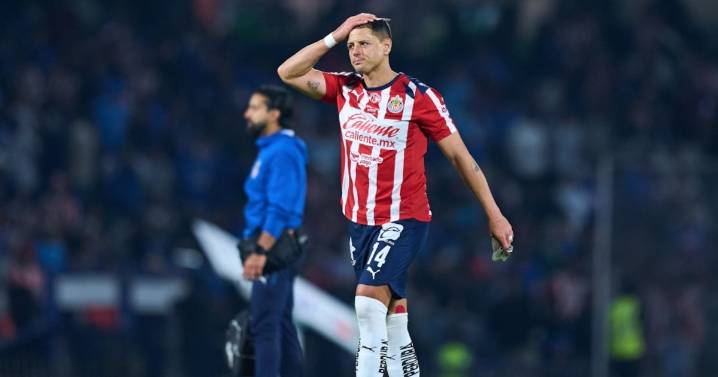 ¡Definitivo! Chicharito Hernández no sigue en Chivas y este será su nuevo destino