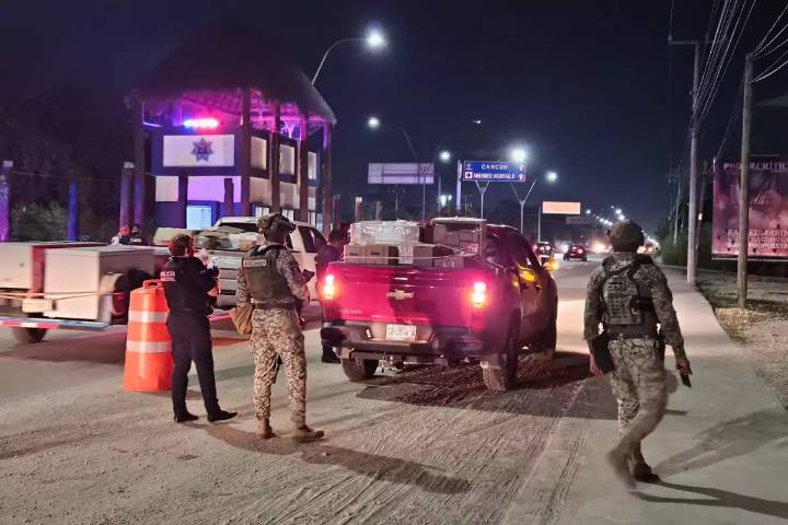 Reactivan filtro de revisión con apoyo del ejército en entrada a Cancún
