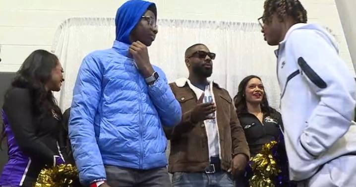 Brent Faiyaz brings holiday joy and creative opportunities to Baltimore youth