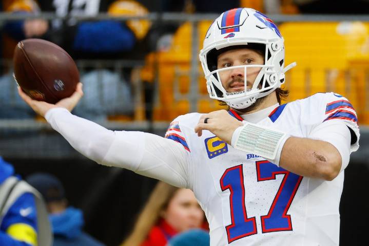 Bills’ Josh Allen Breaks NFL Record Held By Former MVP