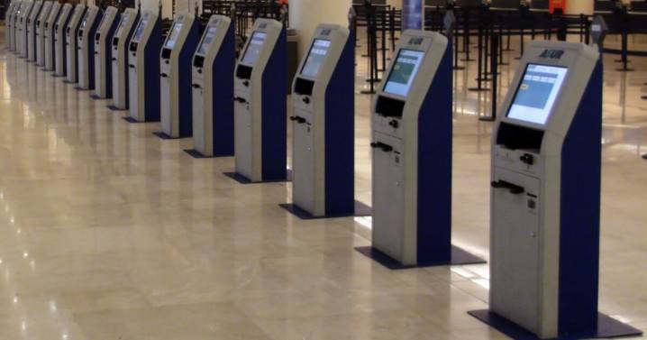 ¿Abren los bancos el 25 de diciembre? Revisa el calendario oficial