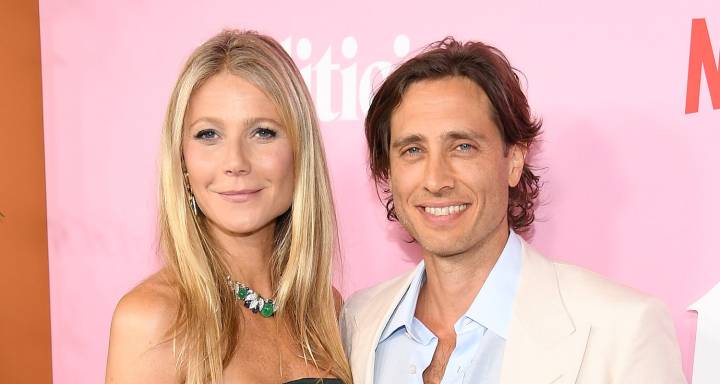Gwyneth Paltrow Says Husband Brad Falchuk 'Hates' Christmas, Compares Him to the 'Grinch'