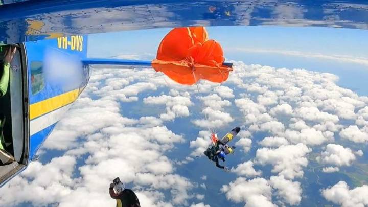 Heart-Stopping Video Shows Skydiver's Parachute Get Caught On Plane's Tail