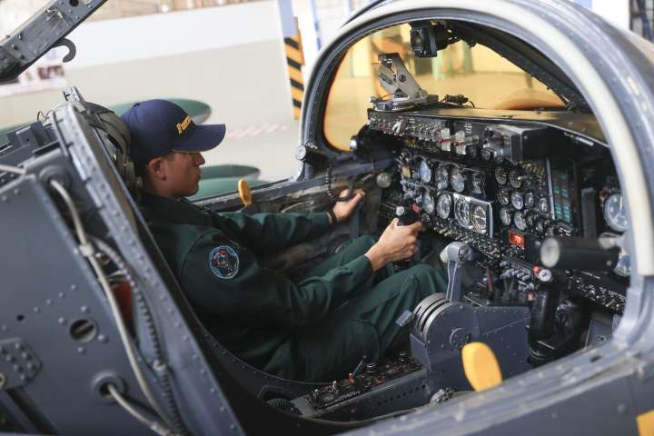 Escuela de Suboficiales de la FAP abrió admisión 2026 con becas y formación técnica