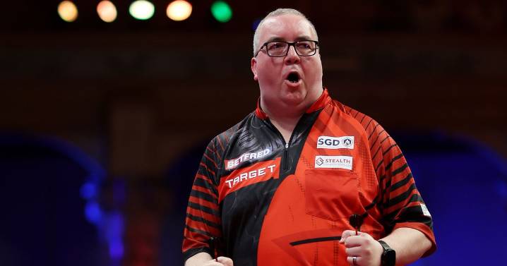Stephen Bunting is 'leaving no stone unturned' and wants to play his best darts