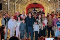 Los Cabos inicia celebraciones decembrinas con encendido del Árbol Navideño