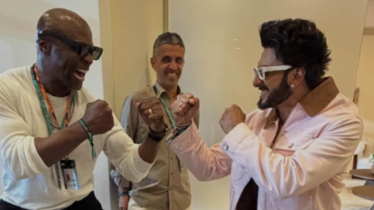 Brooklyn Nine-Nine’s Terry Crews Congratulates Ranveer Singh On Dhurandhar