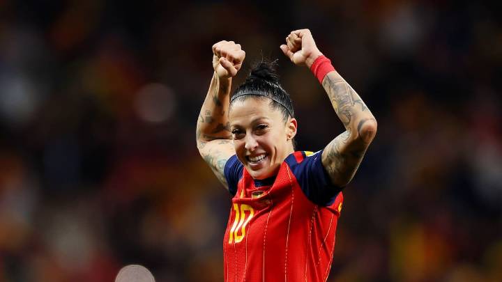 Así fue la espectacular ovación que hizo que Jenni Hermoso se llevase las manos a la cabeza