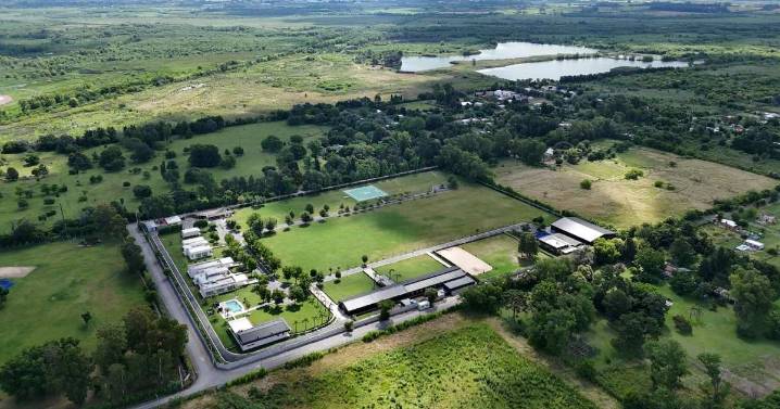 «Memoria Alí Babá»: confirman que la mansión pasó de Tévez a una proveedora de la AFA que cobró 500.000 dólares por el VAR