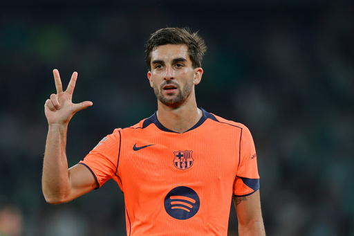 Barcelona golea al Betis en La Liga con triplete de Ferran Torres