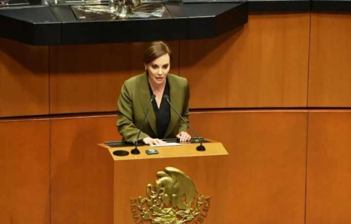 Lilly Téllez acusa que Adán Augusto López envió mensajes a senadores para pedirles ser "dóciles" con Ernestina Godoy