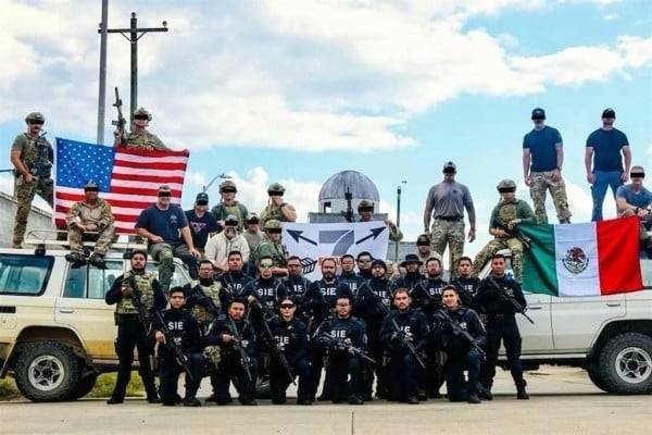 Capacitan agentes de la DEA a policías de Michoacán