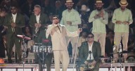 Bad Bunny se da tremenda "matá" durante su concierto en México