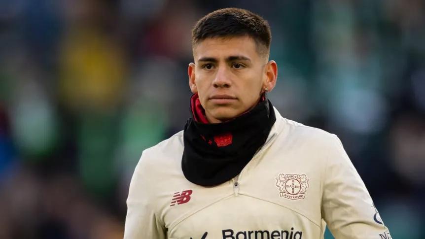 El Diablito Echeverri volvió a ser suplente en Bayer Leverkusen: ¿Se acerca a River?