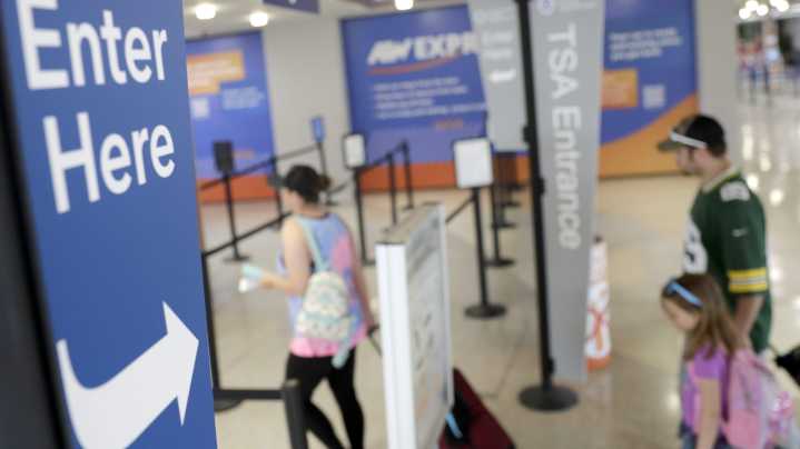 New law aids moms, parents flying with breast milk