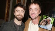 Tom Felton sorprende a Daniel Radcliffe en Nueva York: Fotos del reencuentro