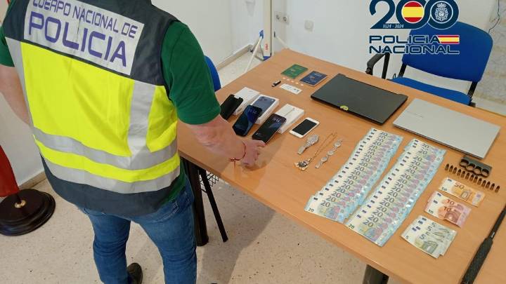 Detenidas 20 personas en Torrent y Paterna por estafar con el timo del "hijo en apuros" a más de 200 víctimas