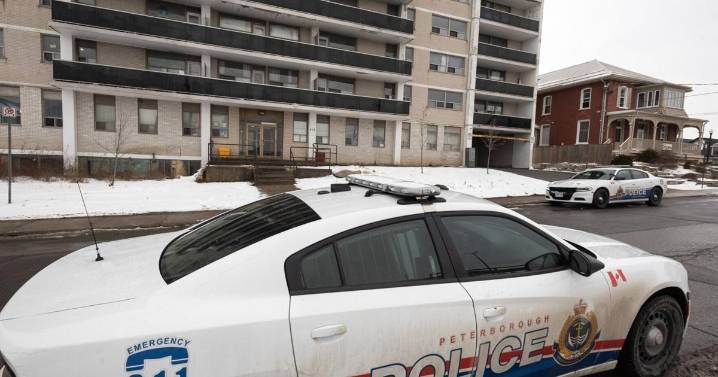 Police treating death of 33-year-old man as a homicide