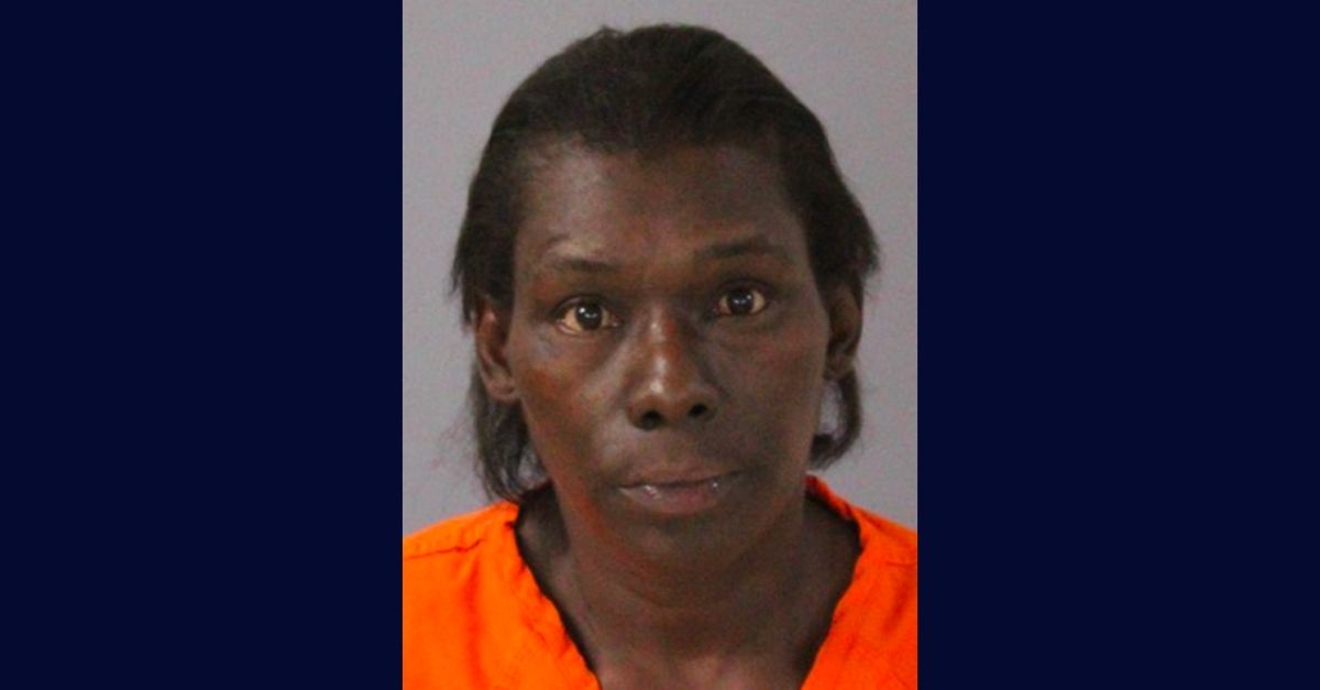 Woman torched ex, then changed his clothes and made up a fireplace accident story