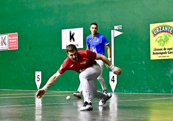 Imaz reina en la feria del pelotazo
