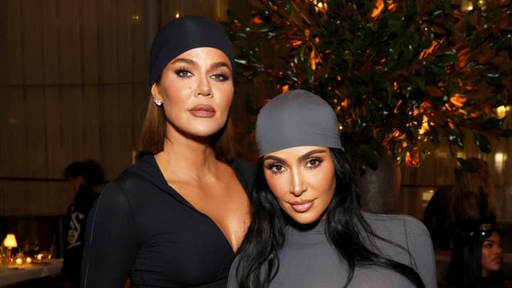 Khloe Kardashian Goes Off-Script With Oral Sex Jokes on Kim’s TikTok Live