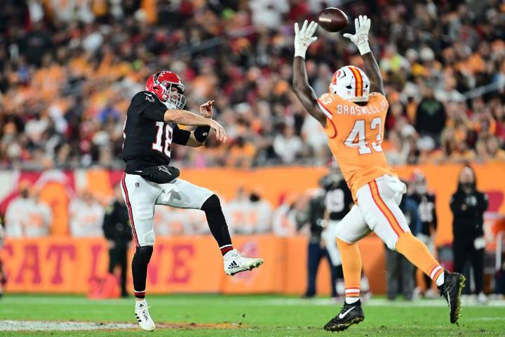 Buccaneers-Falcons takeaways: Kirk Cousins rallies Atlanta, hurts Tampa Bay's playoff hopes