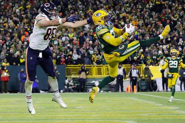 Green Bay snags NFC North lead