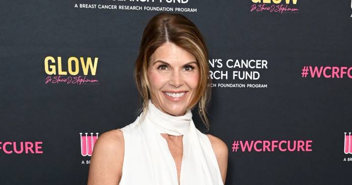 Lori Loughlin Returning to 'When Calls the Heart' After College Scandal