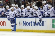 Deadspin | Lightning carry 7-game win streak into meeting with banged-up Isles
