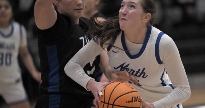 St. Charles North edges out Lake Zurich