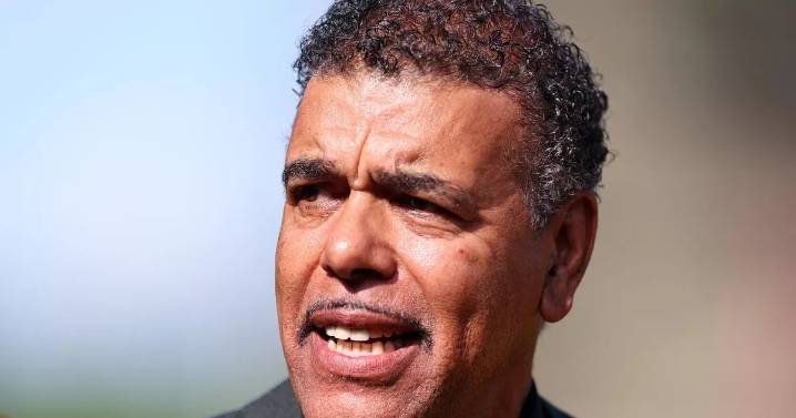 Chris Kamara 'saw life before his eyes' as he shares struggle