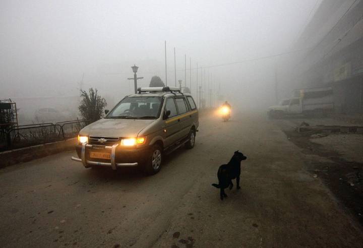 Fog, dry weather to continue across Valley